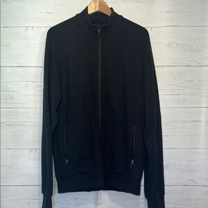 Lululemon men’s zip up jacket
